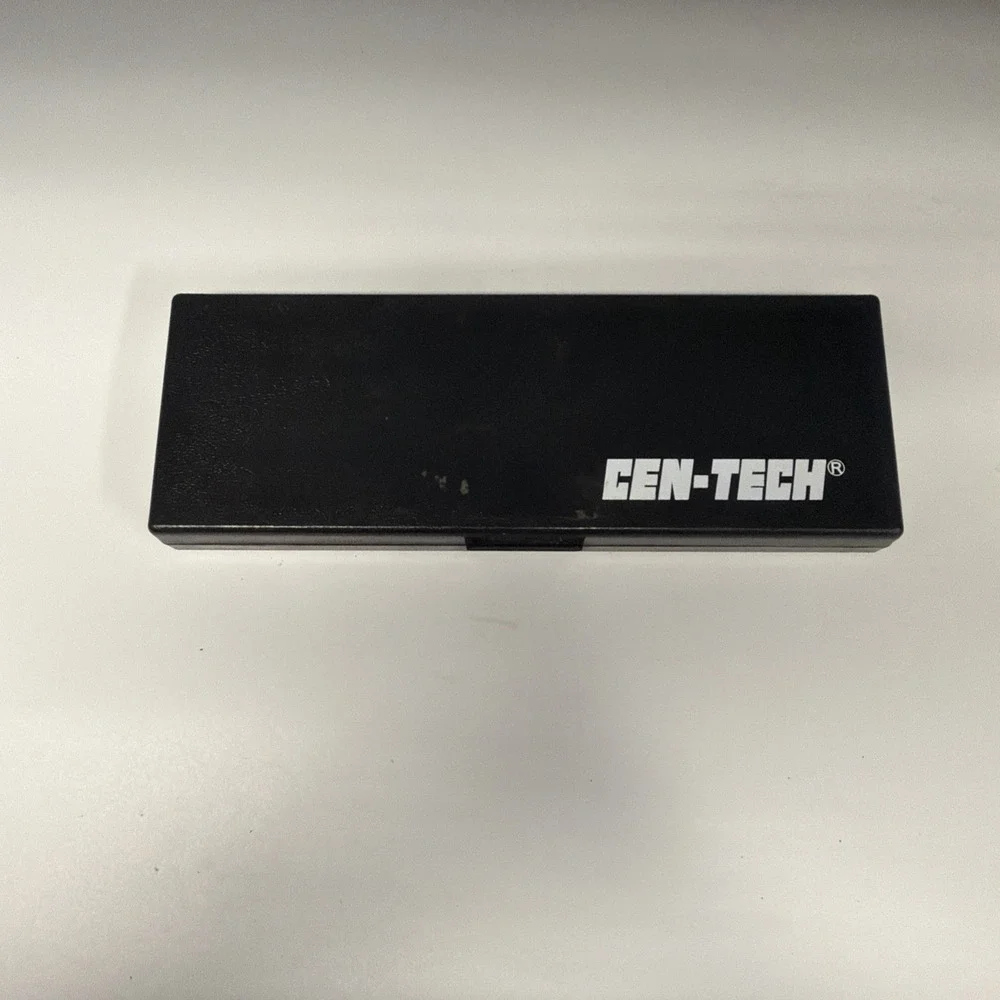 Cen-Tech 6 Inch Digital Caliper Blue with LCD Screen and Case 98563